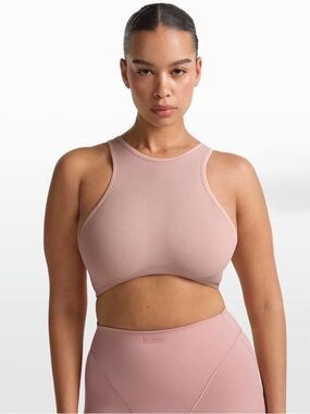 Nike Skims Ribbed Seamless Racer Front Bra